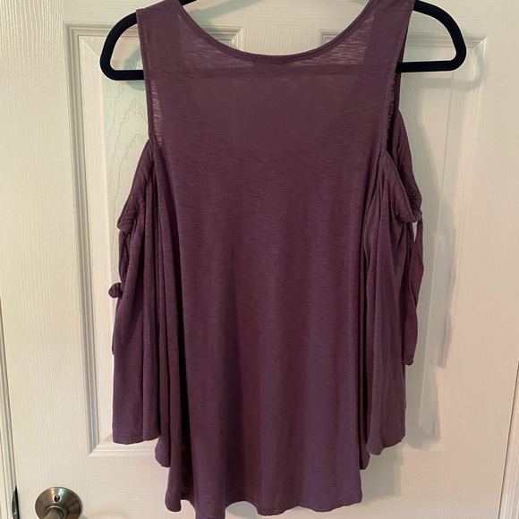 Express Purple Off the Shoulder Top - Picture 2 of 6